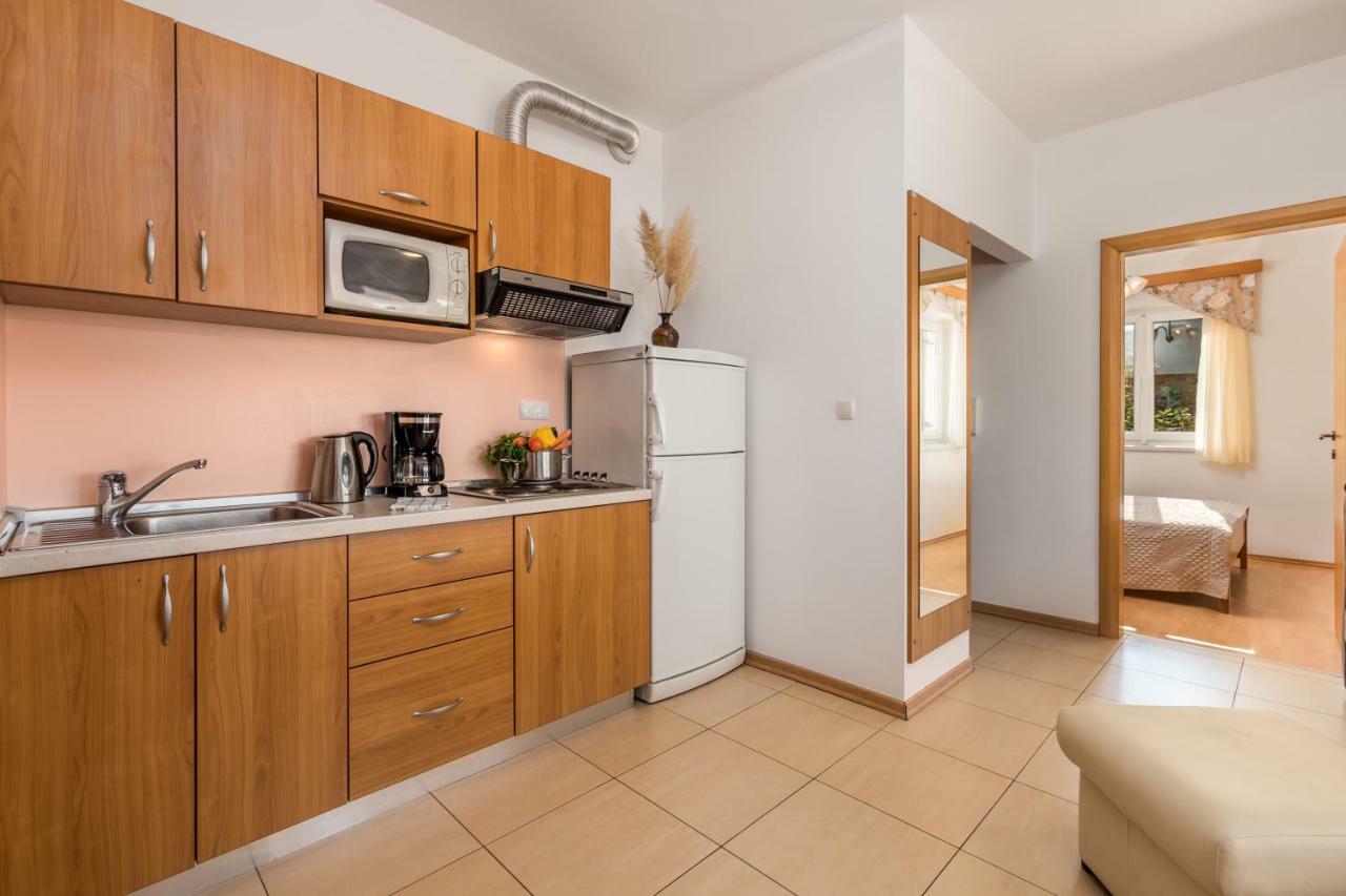 Apartment Villas Kampor