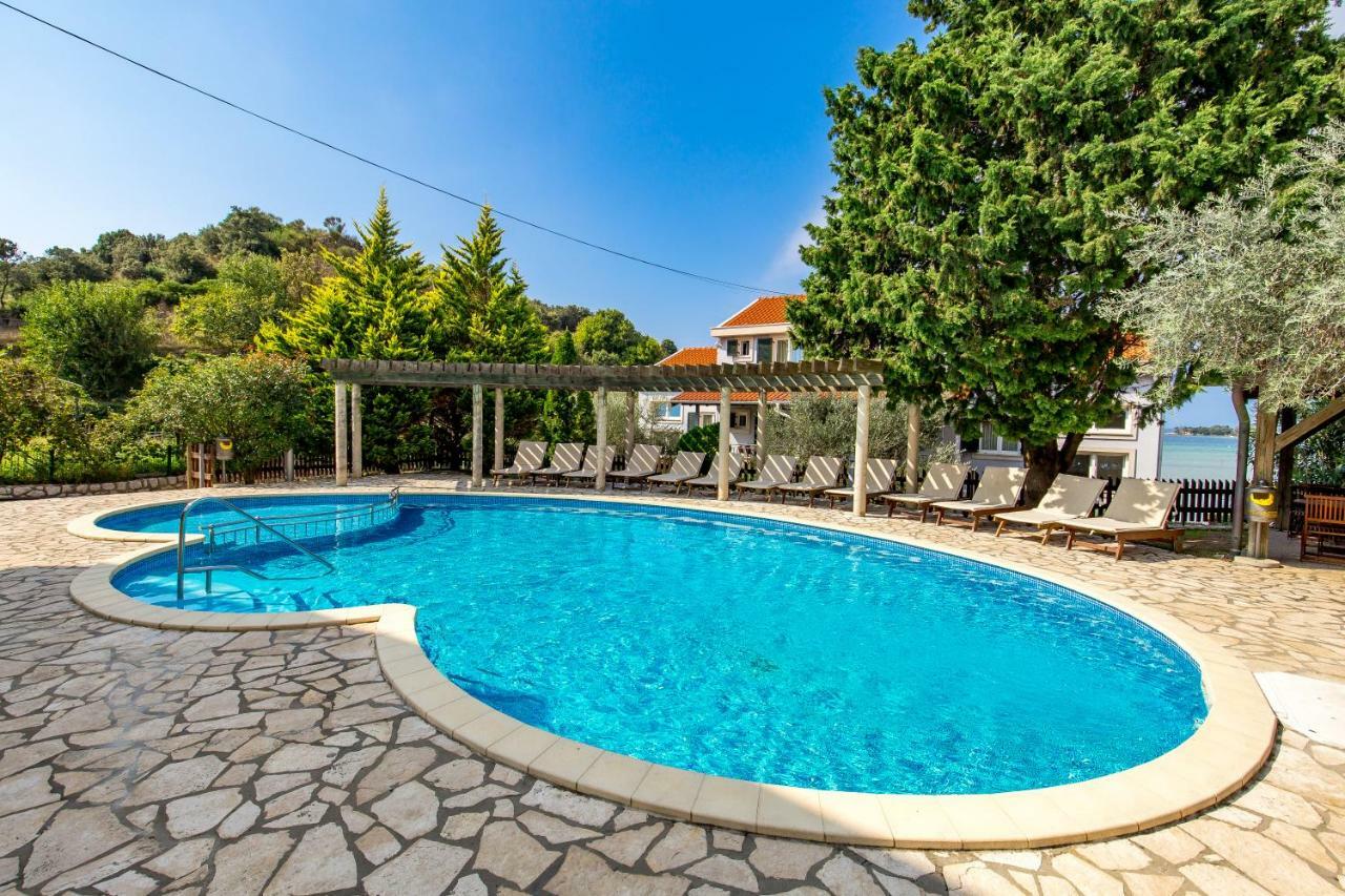 Apartment Villas Kampor *