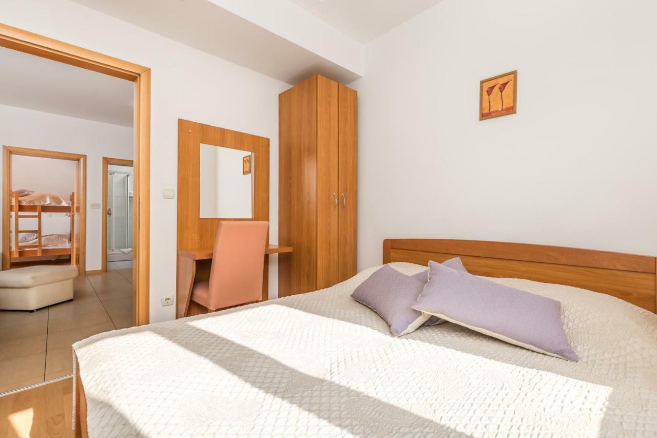 Villas Kampor Apartment