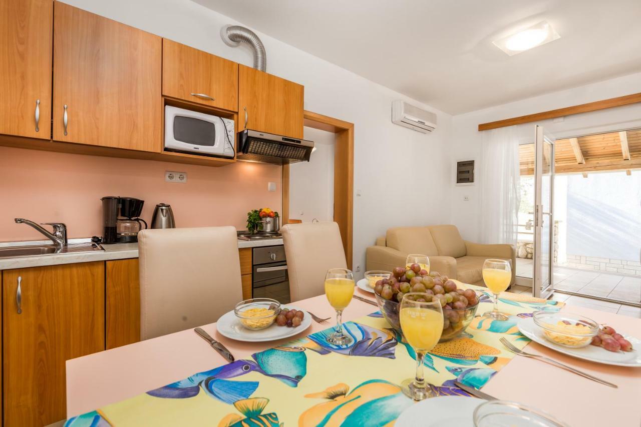Apartment Villas Kampor