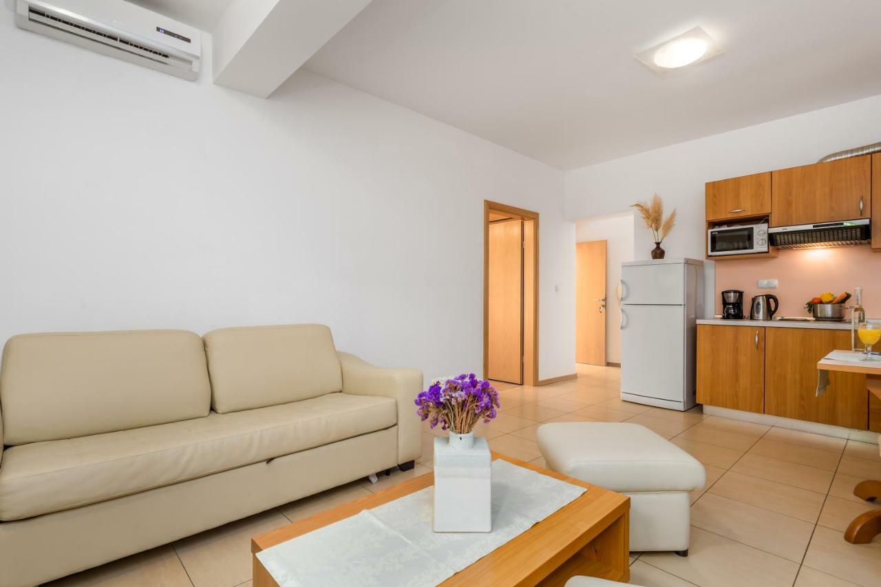 Villas Kampor Apartment