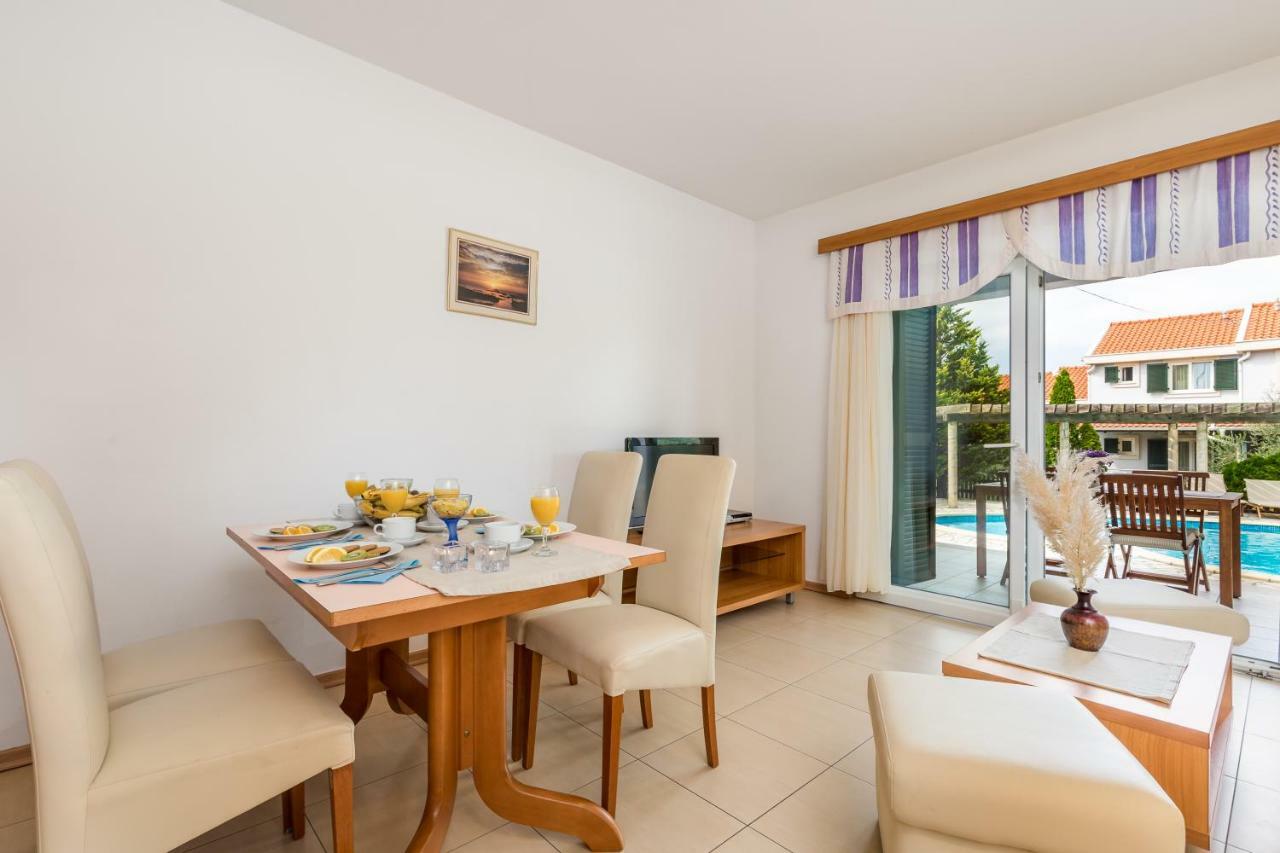 Apartment Villas Kampor