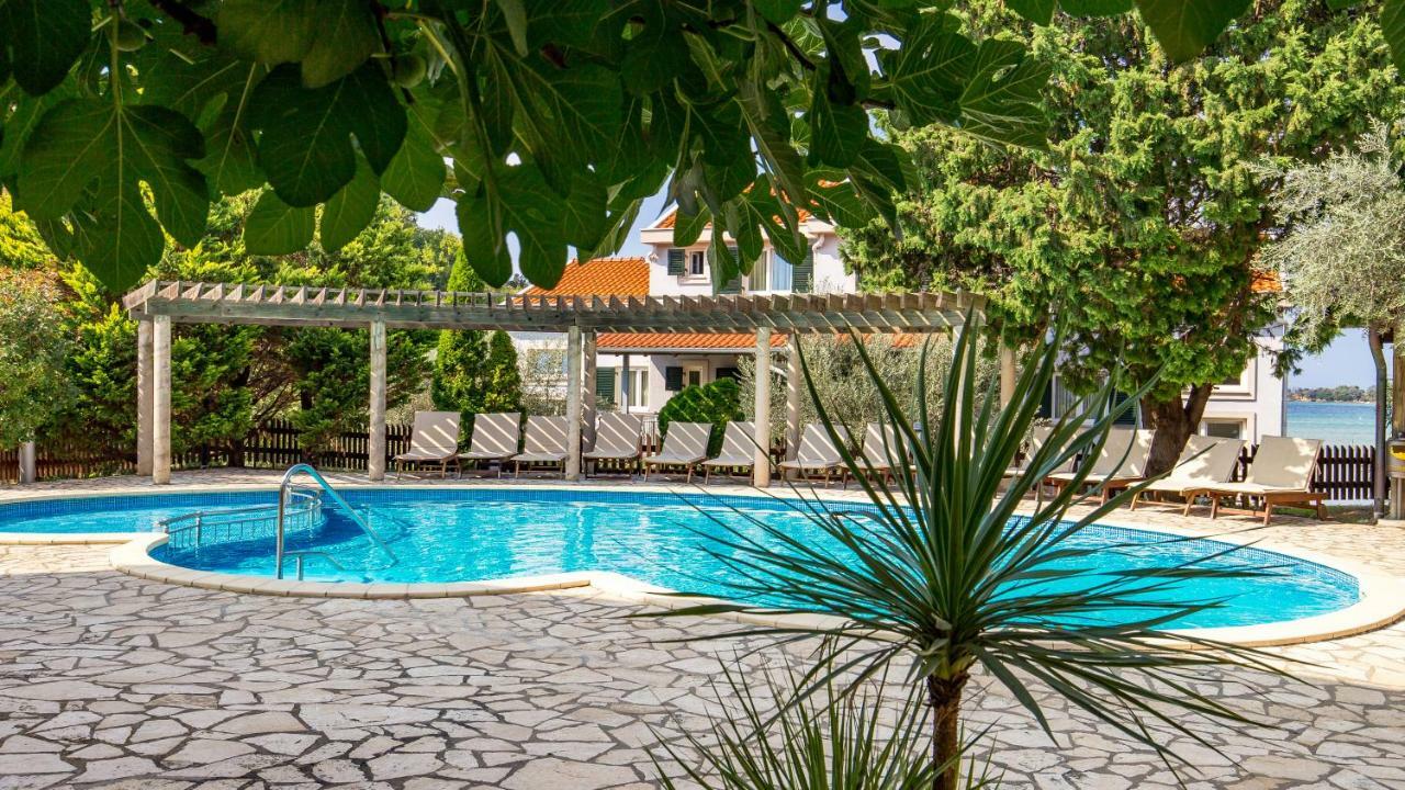 Villas Kampor Kampor